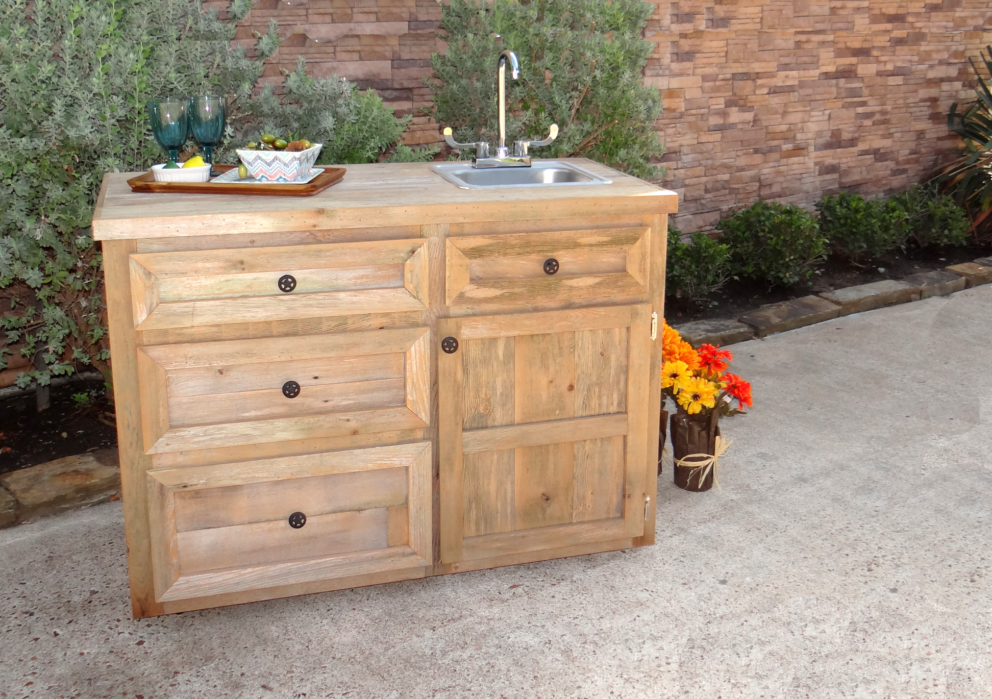 Welcome to Outdoor Rustic Coolers | Rustic Coolers & Furniture ...